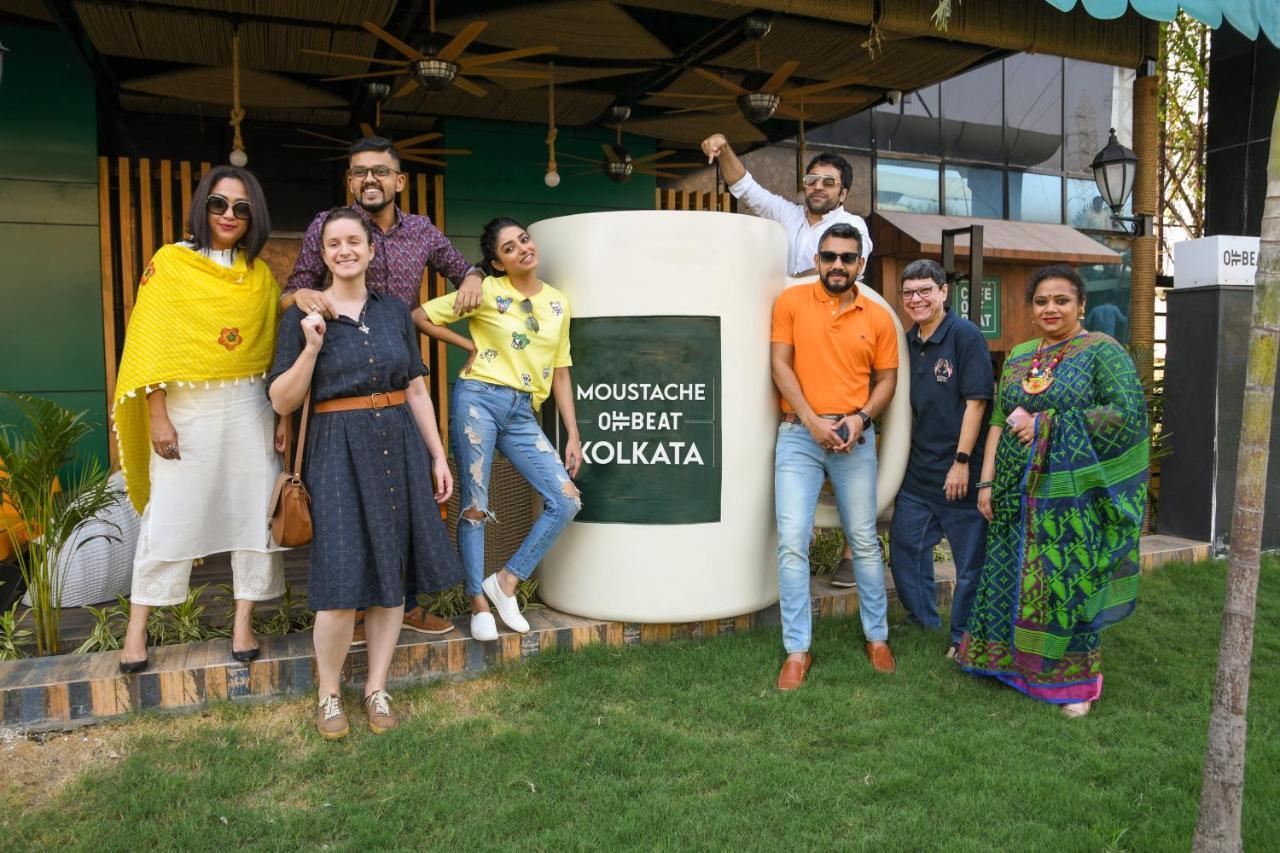 Offbeat Ccu Hostel Kolkata Luaran gambar
