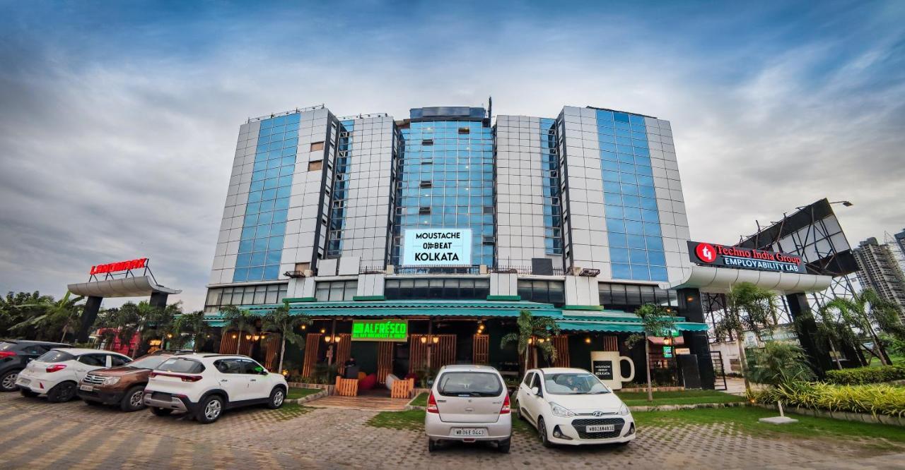 Offbeat Ccu Hostel Kolkata Luaran gambar