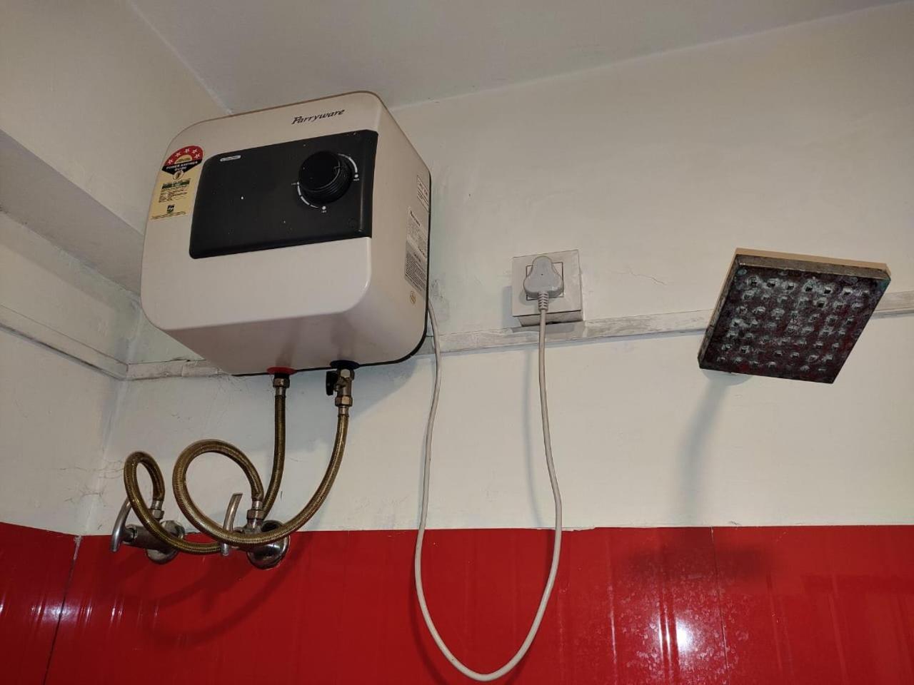 Offbeat Ccu Hostel Kolkata Luaran gambar